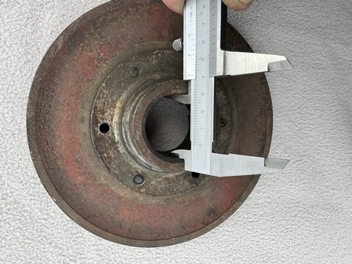 Polea original Deutz F2L612/6-N de un motor F2L712 0155-05-05.38 - Imagen 4 de 4