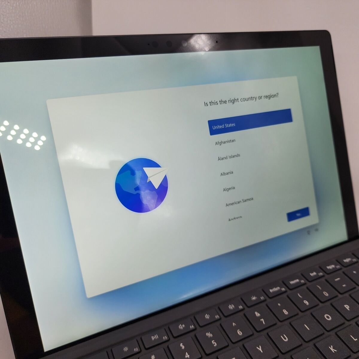 Microsoft Surface Pro 7, Matte Black - Intel Core i5-1035G4 Microsoft Surface Pro 7, Matte Black - Intel Core i5-1035G4