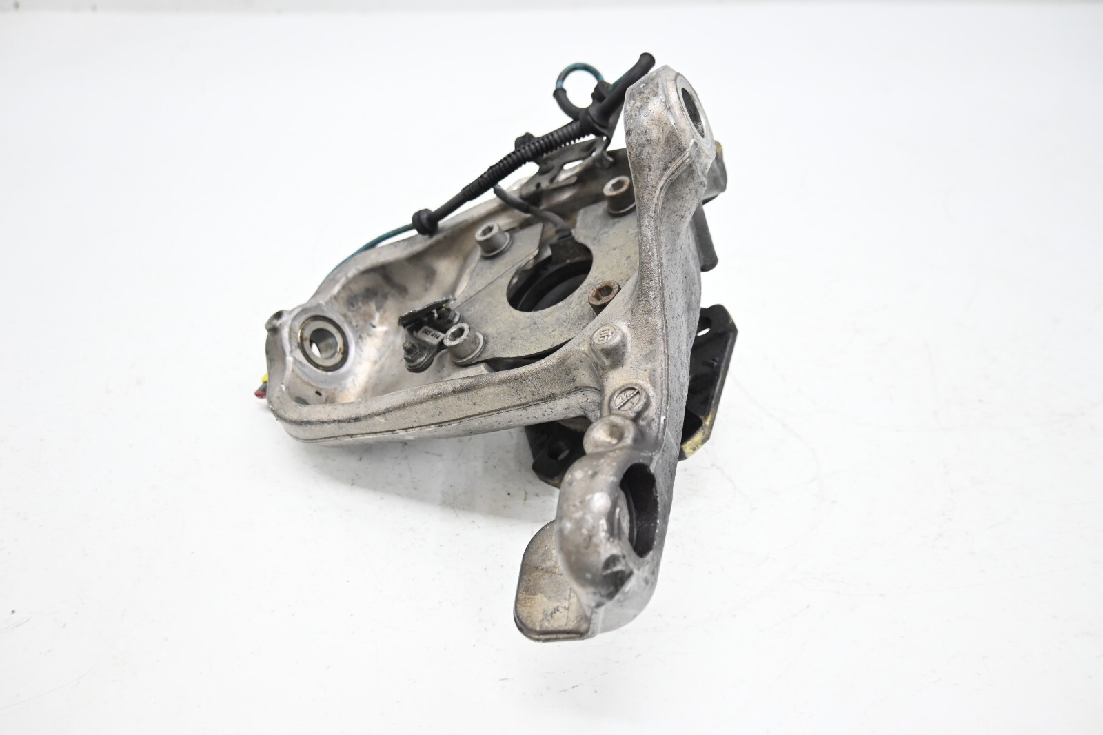 ⭐ 03-08 Maserati Quattroporte Front Left Wheel Spindle Hub Carrier 31k Oem