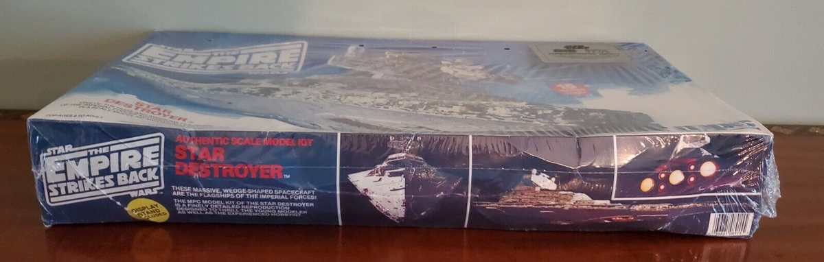 Maquette Star Wars The Empire Strikes Back AT-AT 0