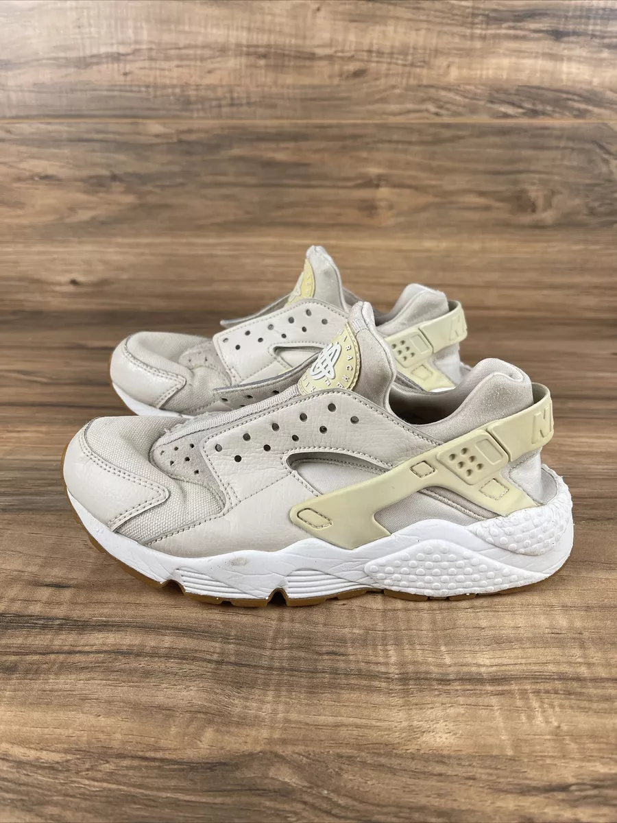 Nike women's deals sneakers huarache