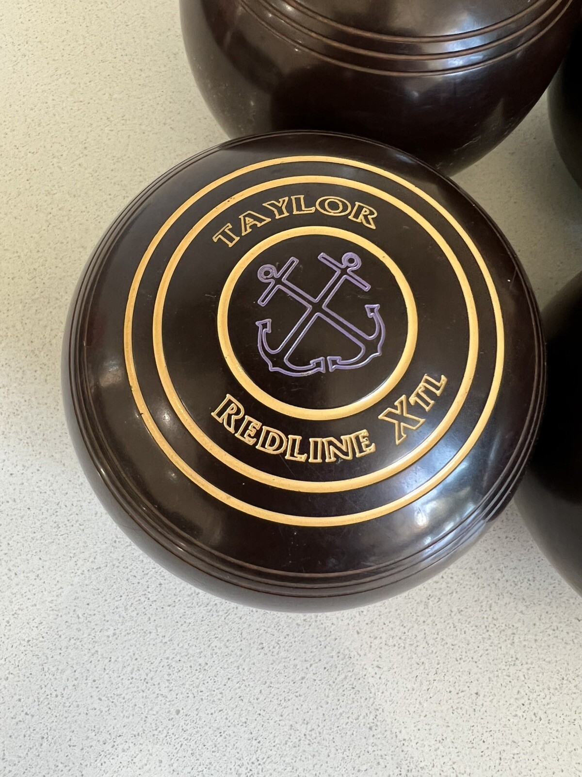 Taylor XTL Lawn Bowls Size 2H; WB16 Non Gripped eBay