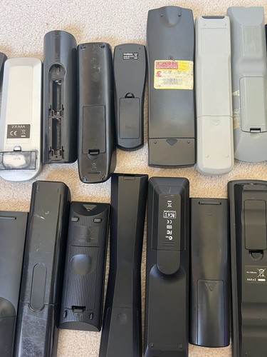 Joblot 34 Remote Controls Cleaned Tested & Working Sony Panasonic Samsung etc - Picture 15 of 16