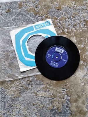 Rare copy!  The Rolling Stones 1969 ''Honky Tonk Woman''.sought after collectable 