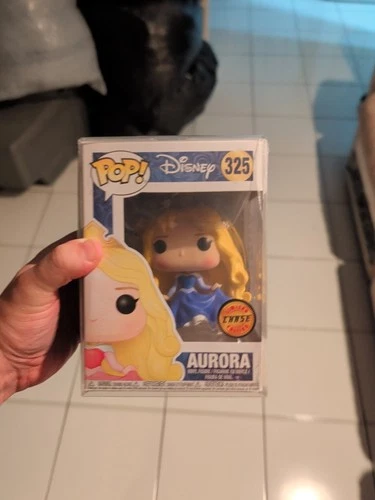 Funko Pop! Vinyl Disney Aurora #325 Chase Sleeping Beauty Animation Figure