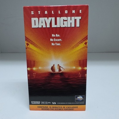 Daylight VHS 1996 Sylvester Stallone MCA Universal Tested Plays Great VG