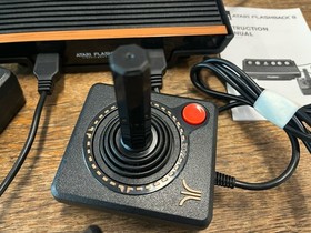 Atari Flashback 8 Retro Console 110 Built-in Games 2 Controllers Frogger WORKS