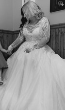 Hayley Paige Ivory Lace Beaded Sequin V-Neck Long Sleeve Ball Gown Train