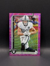 2025 Topps Chrome Brock Bowers PINK WAVE REFRACTOR /250 SSP Raiders #178