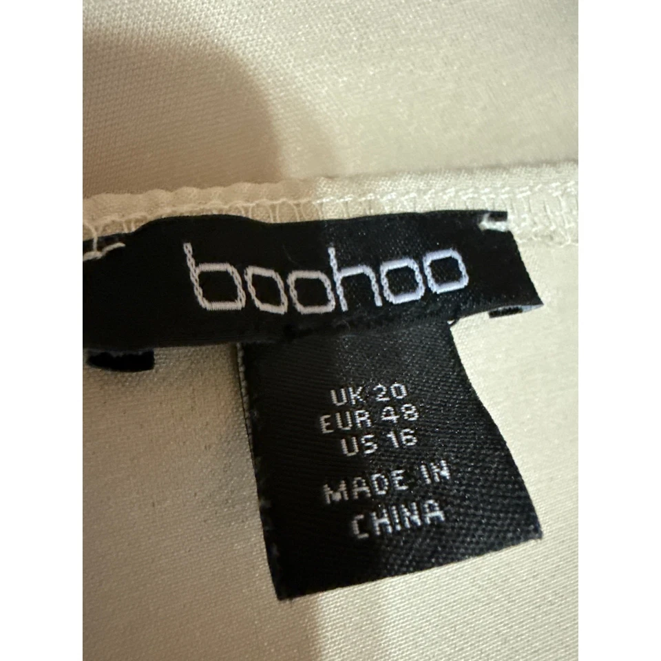 Boohoo Beige Sleeveless Strapless Zipper Cami Bandeau Corset Crop Tank Top 16 - Image 3 of 4