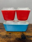 VTG SET OF 3 PYREX MILK GLASS REFRIGERATOR DISHES 1 BLUE 2 RED W/RIBBED LIDS