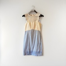 Lilly Pulitzer Dress Sz 4Coastal Blue Seersucker Maya Shift White Eyelet Trim