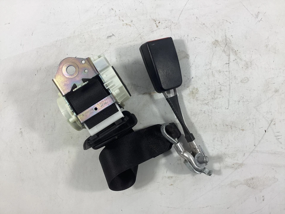 Mercedes-Benz S63 AMG 2008-2013 cinturón de seguridad central trasero hebilla retractora negro OEM Foto 3 de 4