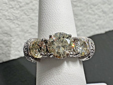 STERLING SILVER SPARKLING THREE SIMULATED GEMSTONES RING SIZE 6 1/4 G799