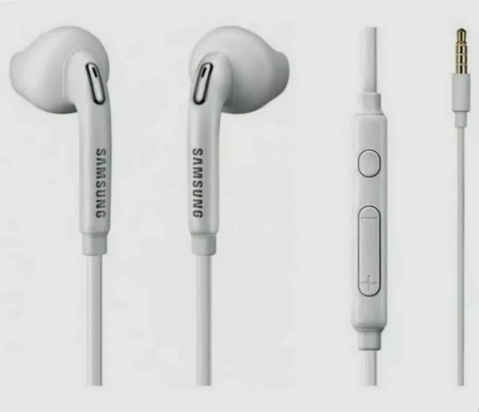 Samsung Headphones Remote and Mic Set Of 3 Headphones Official You Get 3 Sets - Image 2 of 4