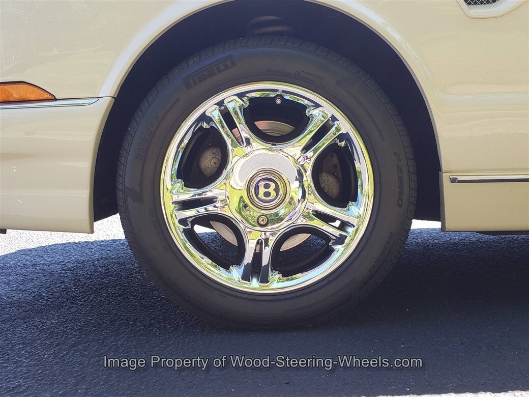 New  Bentley Wheel Hub Cap Chrome Fits Azure 2000 - 2003   Wheels 18"x 8.0" NOS