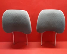 2005 Subaru Forester Front Left Right Gray Cloth Headrest Set 64061SA280ND