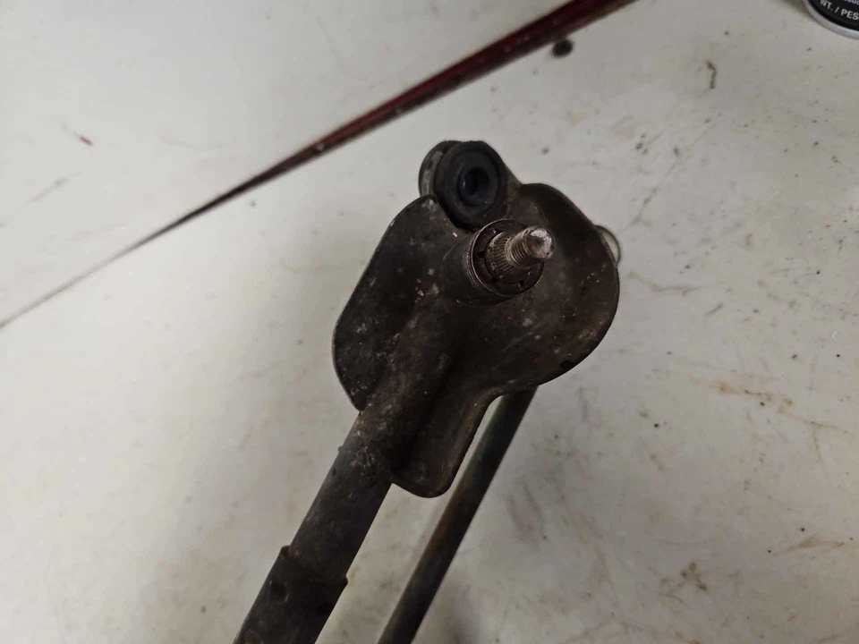 02-07 SUZUKI AERIO limpiaparabrisas transmisión acoplamiento con motor OEM Foto 3 de 4