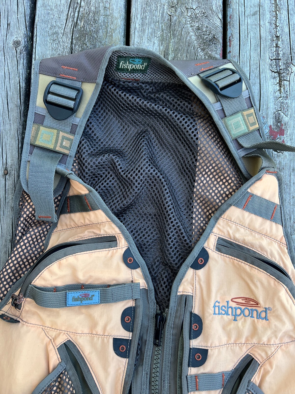 Excellent Fishpond Fly Fishing Vest eBay