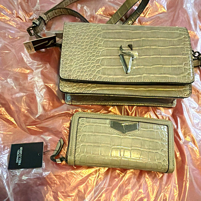 Simply Vera Vera Wang Gray Croc Embossed Small Crossbody w/ Zip Wallet