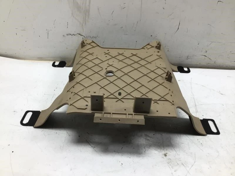 GMC YUKON XL 2007 2009 montaje de consola de piso central delantero soporte araña inferior bronceado Foto 4 de 4