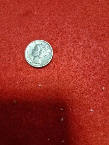 1930 S US Mercury Silver Dime, AU+