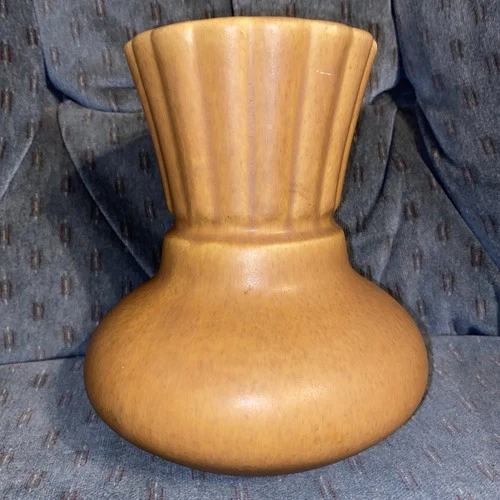 Vtg Brown Haeger Pottery Vase W/ Sticker  & Markings On Vase.  See Pictures