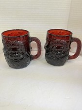 Vintage Arcoroc France Ruby Red Santa Claus Glasses Mugs Christmas
