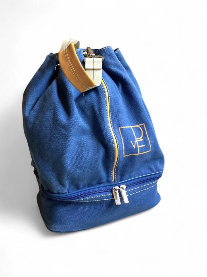 Mochila de lona Diane von Furstenberg bolsa de viaje azul compartimento inferior  Foto 2 de 4