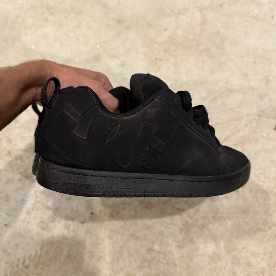 Y2K DC Shoes Court Graffik Size 10.5 Chunky Laces Skate Sneakers All Black Mens - Image 2 of 4