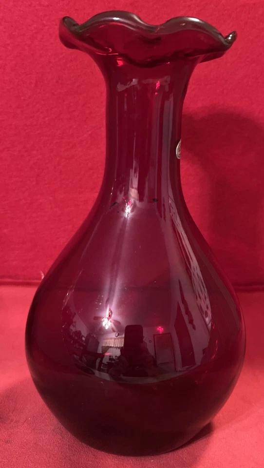 VTG. Anchor Hooking Glass Royal Ruby Red Vase W/Ruffle Rim Made In Italy 8.5” - Image 4 of 4