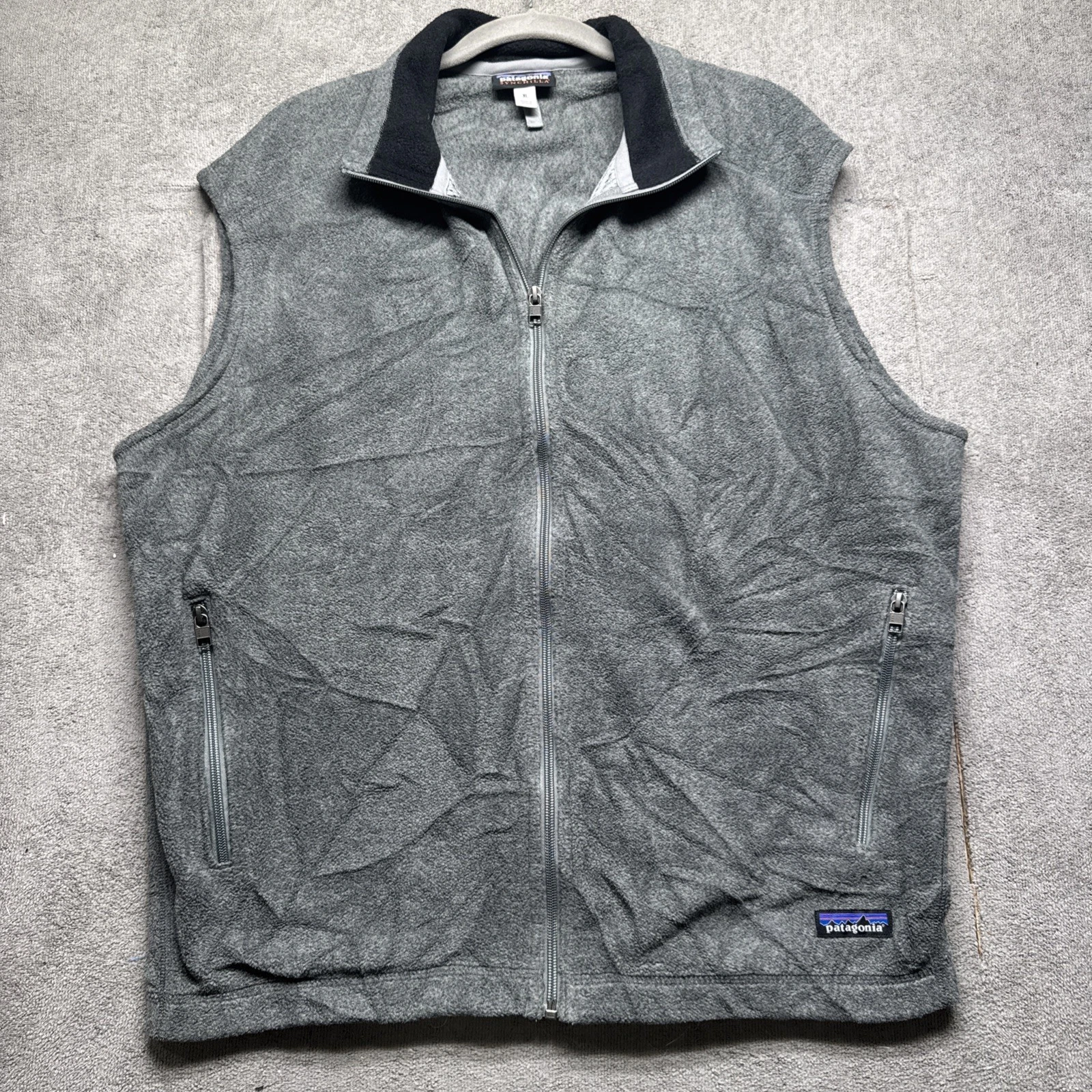 Patagonia Synchilla Men’s Gray Fleece Vest XL Outdoor Hiking Layer Classic