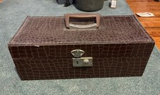 Vintage 8-Track Carrying Case-Faux Alligator Brown-Holds 24 Tapes No Key