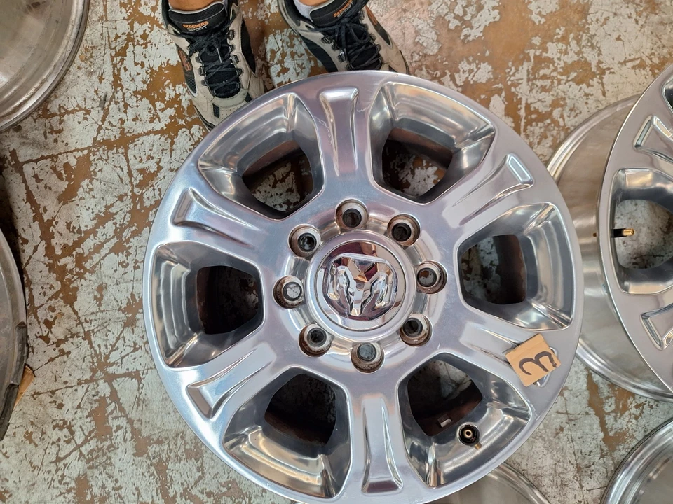 2019-2026 RAM 2500/3500 18" Conjunto de 4 Jantes de Fábrica OEM Frete Grátis - Imagem 2 de 4