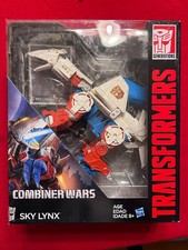 Hasbro Transformers Generations Combiner Wars Voyager Class Sky Lynx in misb