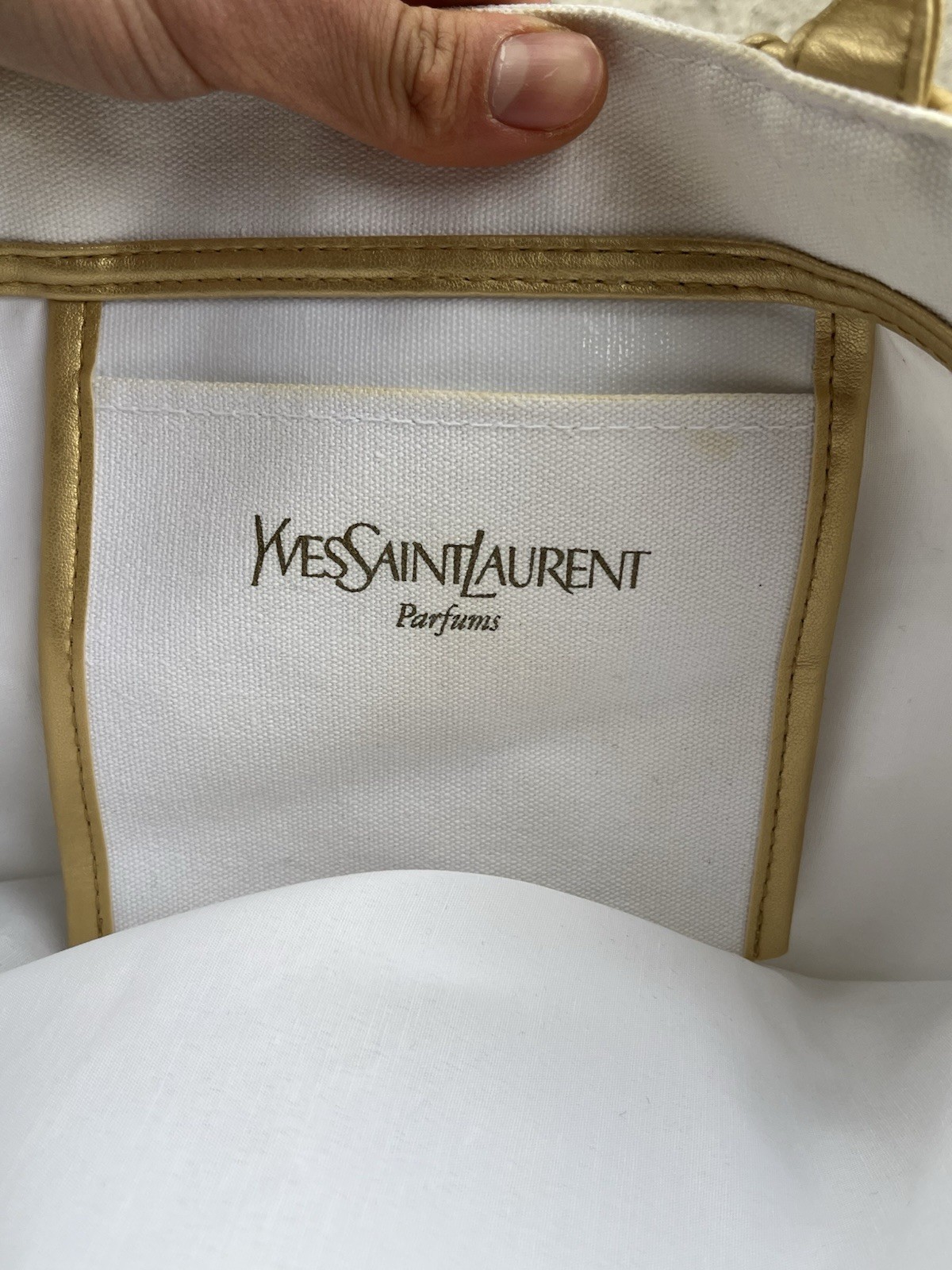 Borsa a tracolla Yves Saint Laurent Parfums grande logo YSL shopper