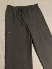 Men  s Cherokee Scrubs Size M