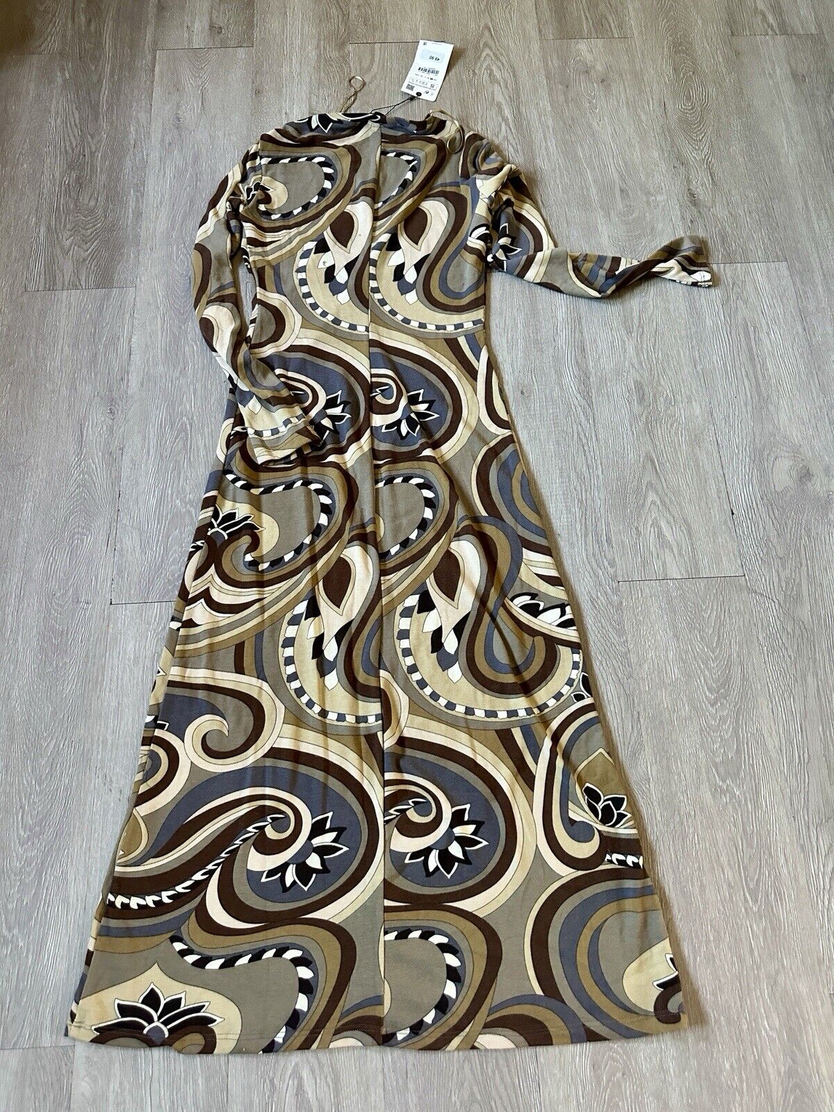 Foto 8 di 8
