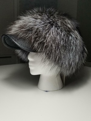 NWT**Adrienne Landau**Silver FOX fur 