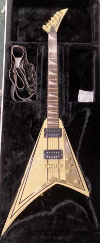 2006 Jackson Pro Series RR5 Randy Rhoads Ivory w/ Seymour Duncan & Case, Japan