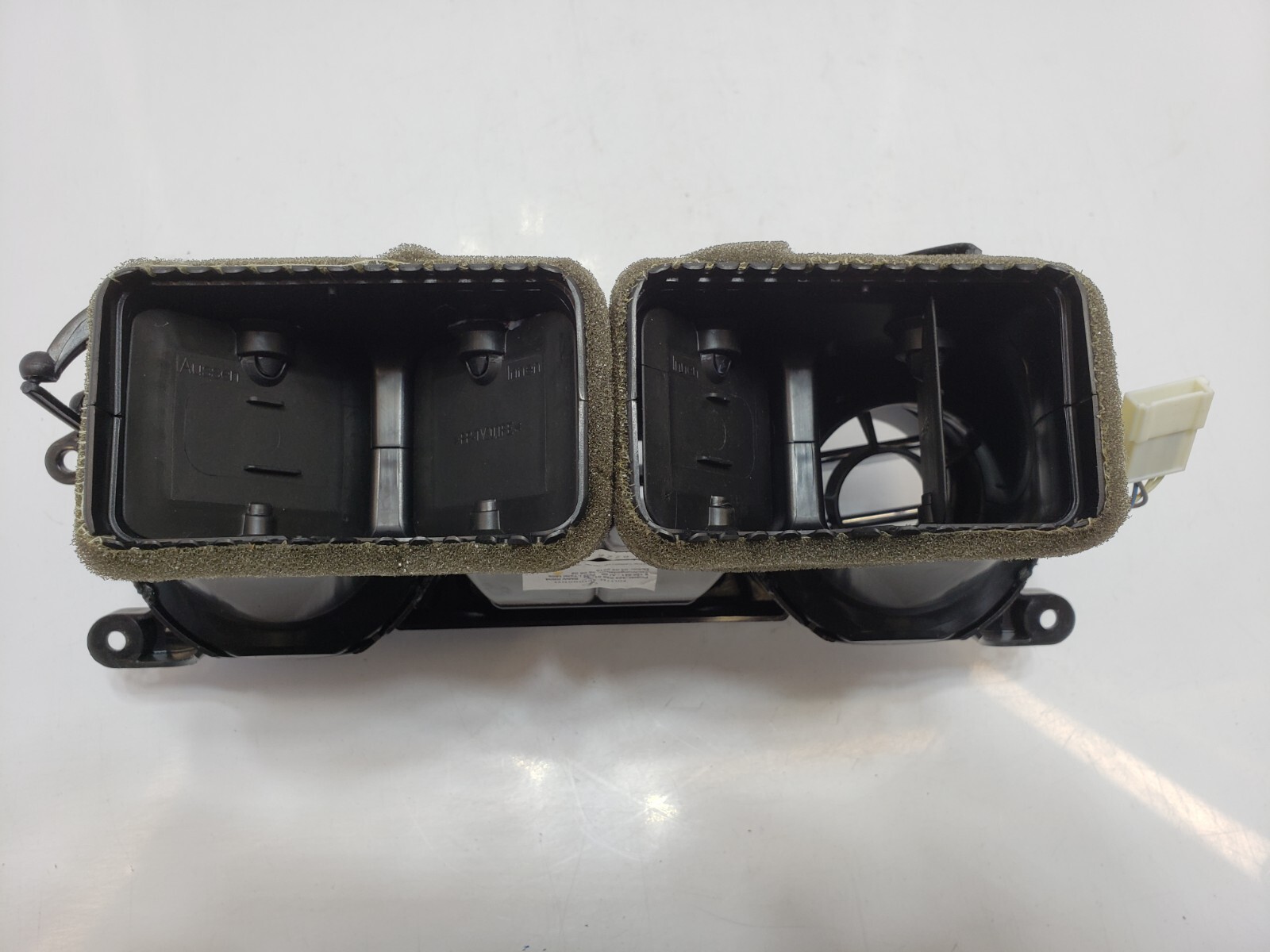 ✅ 10-14 OEM Rolls Royce Ghost RR4 Front Center Dashboard Air Vent Grille Cover
