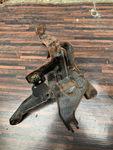 Vauxhall Corsa C Combo C ABS Pumpenhalterung GM 13182317