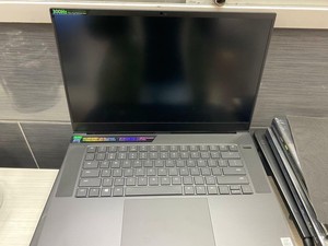 Razer Blade 15 高级15 6 游戏笔记本电脑rz09 e42 Ebay