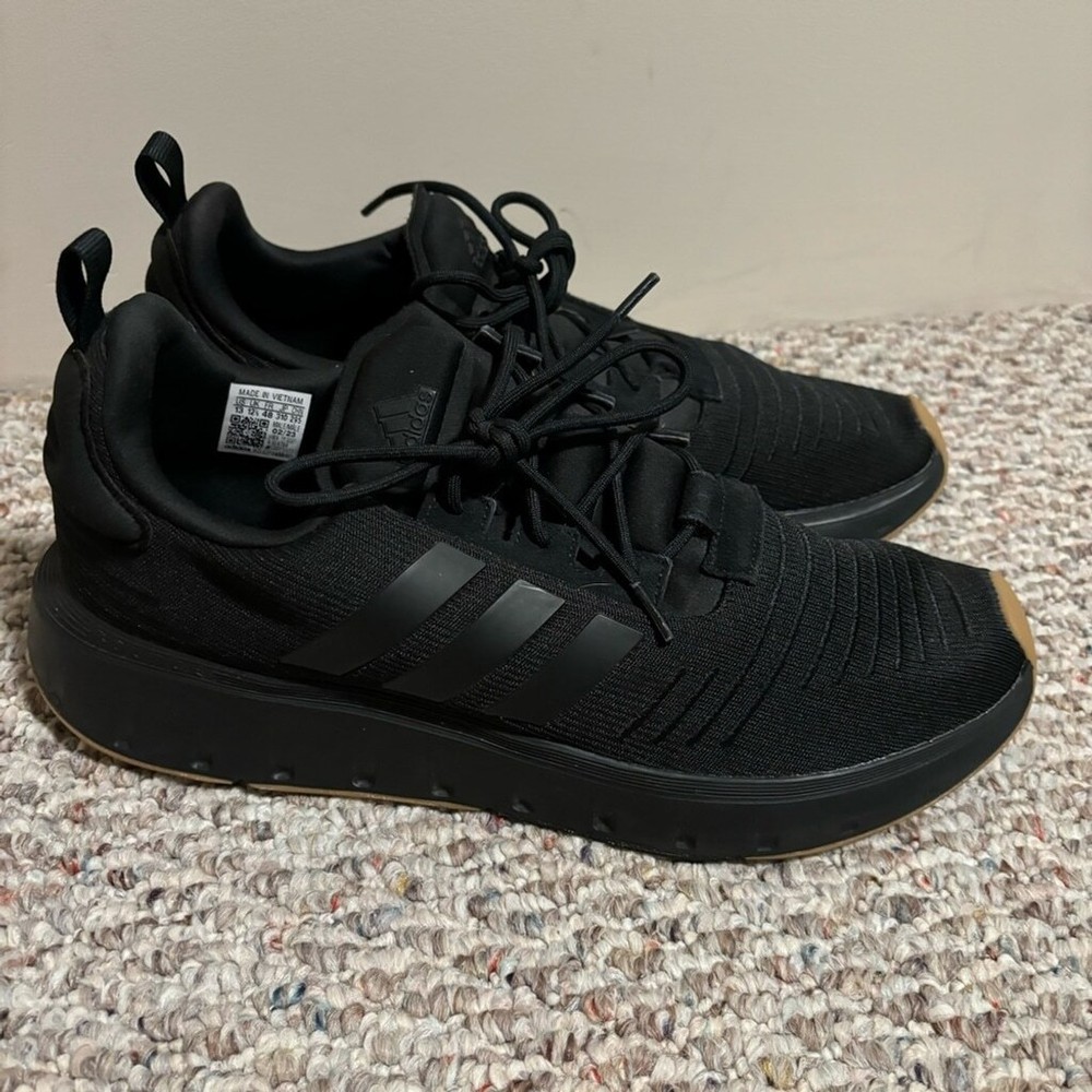 Adidas Swift Run Men’s Sneakers Core Black- Size 13