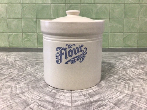Pfaltzgraff Yorktowne Flour Canister W/Lid 3.5 Quart VTG Stoneware Gray & Blue