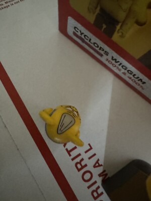 MEDICOM TOY - 2個 BE@RBRICK CYCLOPS WIGGUM 100％ &amp; 400％ BE@RBRICK The Simpsons Cyclops Wiggum 400% 100% MEDICOM TOY