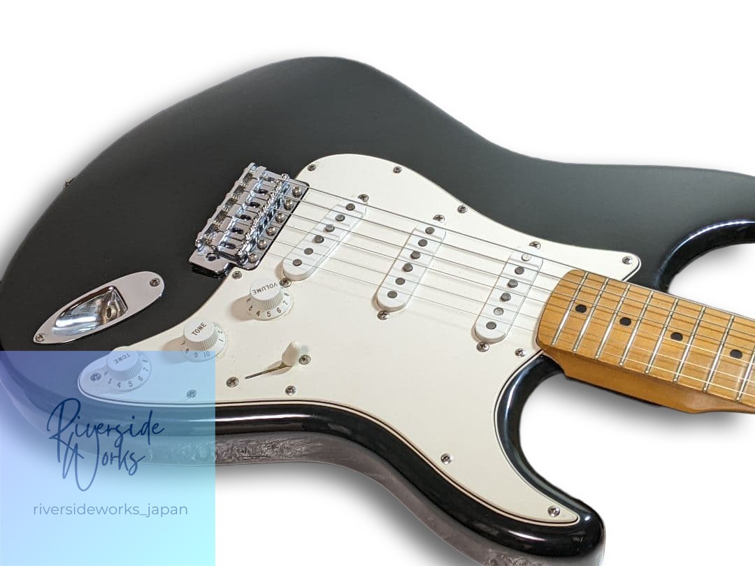 Fender Classic Series Stratocaster Electric Guitar