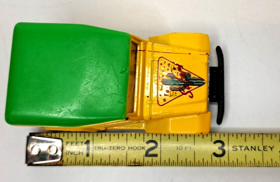 Realtoy Toyota Land Cruiser FJ40 1:60 Diecast SUV Safari Yelliw Collectible - Image 3 of 4