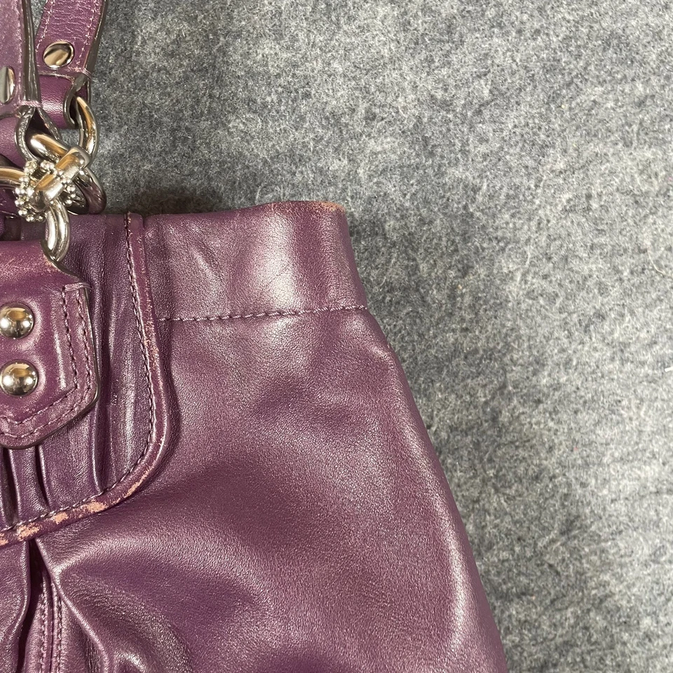 Bolso de mano Coach para mujer de cuero púrpura con escritura Ashley 19425 Y2K Foto 4 de 4