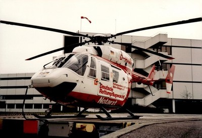 1995 Deutsche Rettungsflugwacht Germany MBB BK 117 Medical Rescue Original Photo